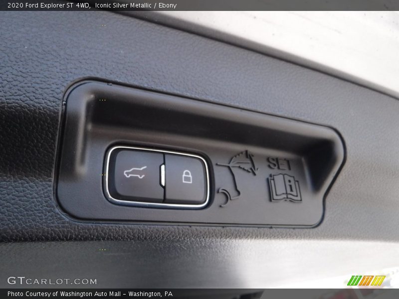 Iconic Silver Metallic / Ebony 2020 Ford Explorer ST 4WD
