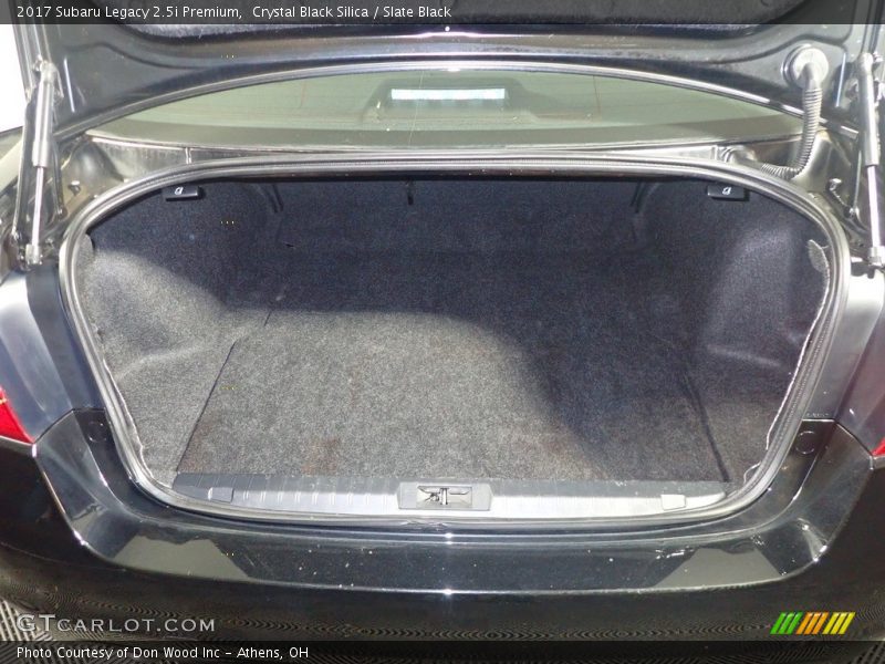 Crystal Black Silica / Slate Black 2017 Subaru Legacy 2.5i Premium