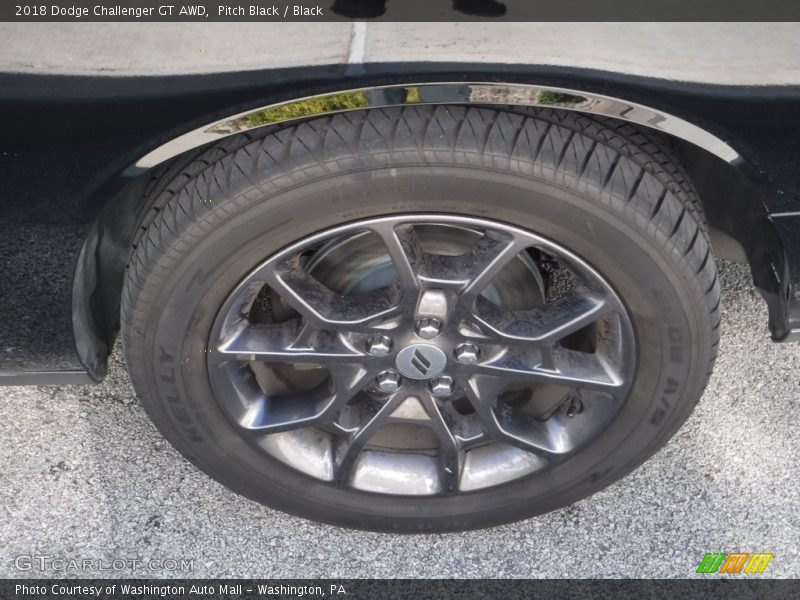 Pitch Black / Black 2018 Dodge Challenger GT AWD