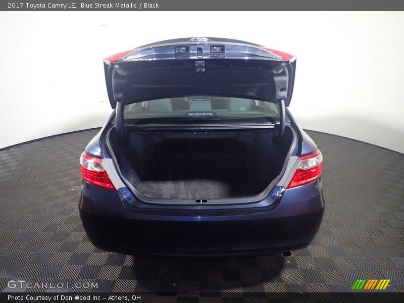 Blue Streak Metallic / Black 2017 Toyota Camry LE