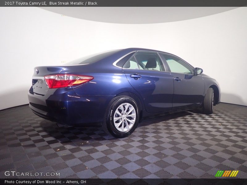 Blue Streak Metallic / Black 2017 Toyota Camry LE