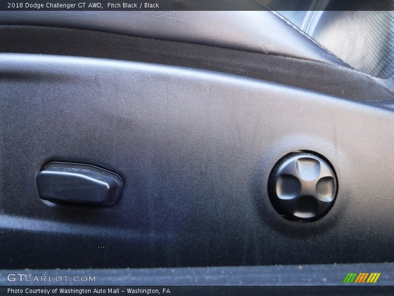 Pitch Black / Black 2018 Dodge Challenger GT AWD