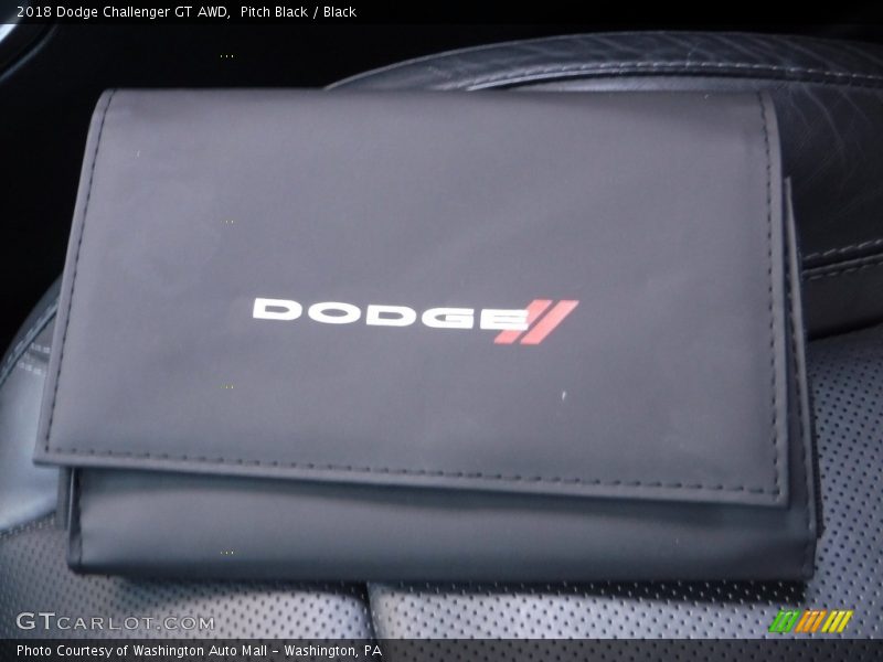 Pitch Black / Black 2018 Dodge Challenger GT AWD
