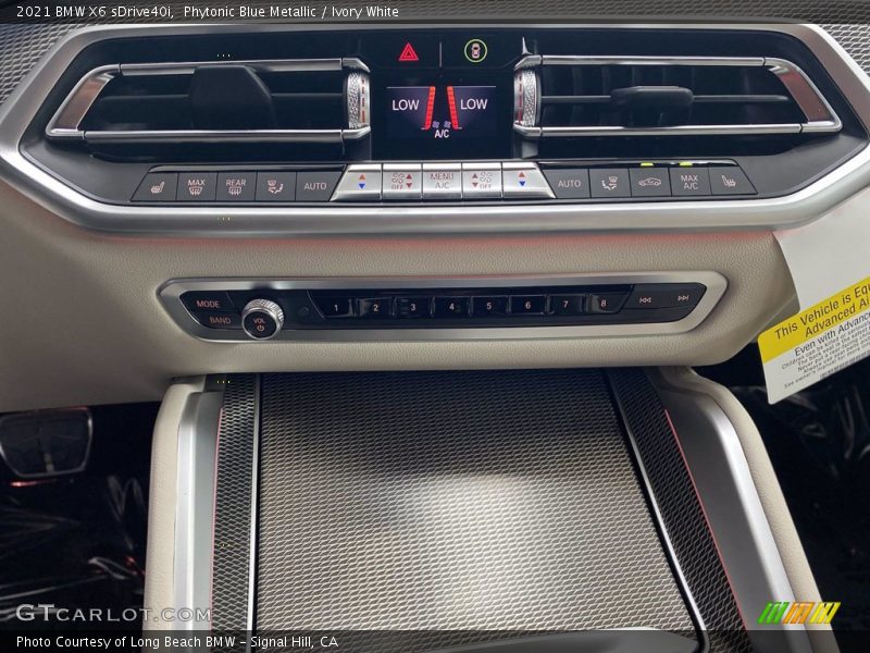 Phytonic Blue Metallic / Ivory White 2021 BMW X6 sDrive40i