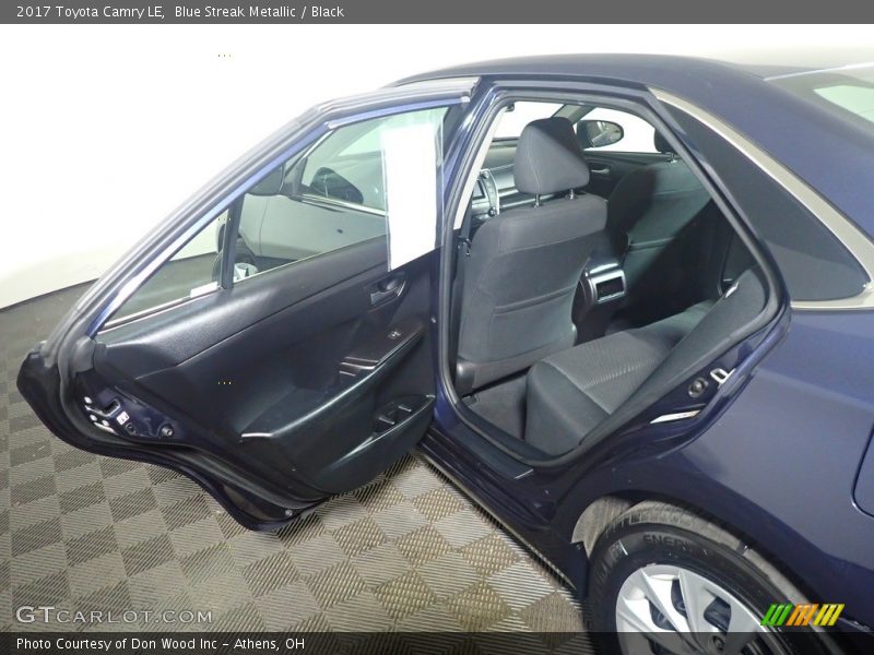 Blue Streak Metallic / Black 2017 Toyota Camry LE