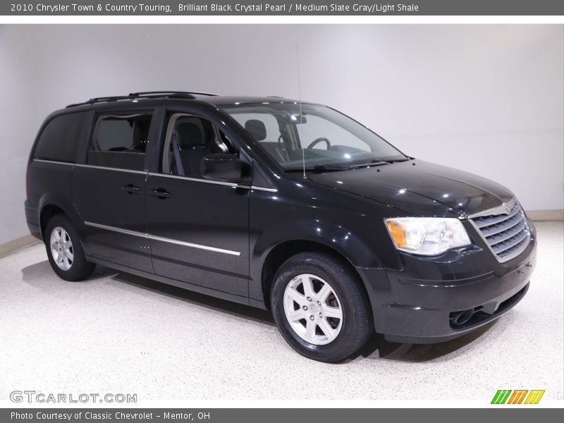 Brilliant Black Crystal Pearl / Medium Slate Gray/Light Shale 2010 Chrysler Town & Country Touring