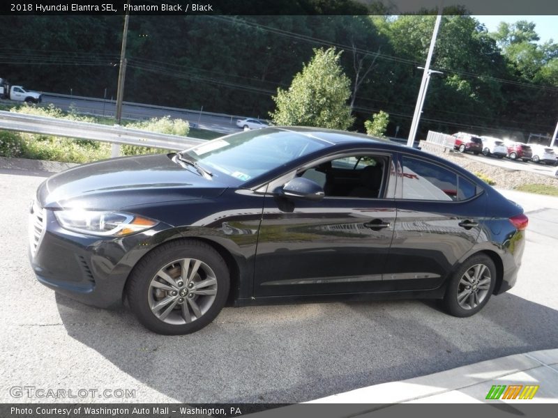 Phantom Black / Black 2018 Hyundai Elantra SEL