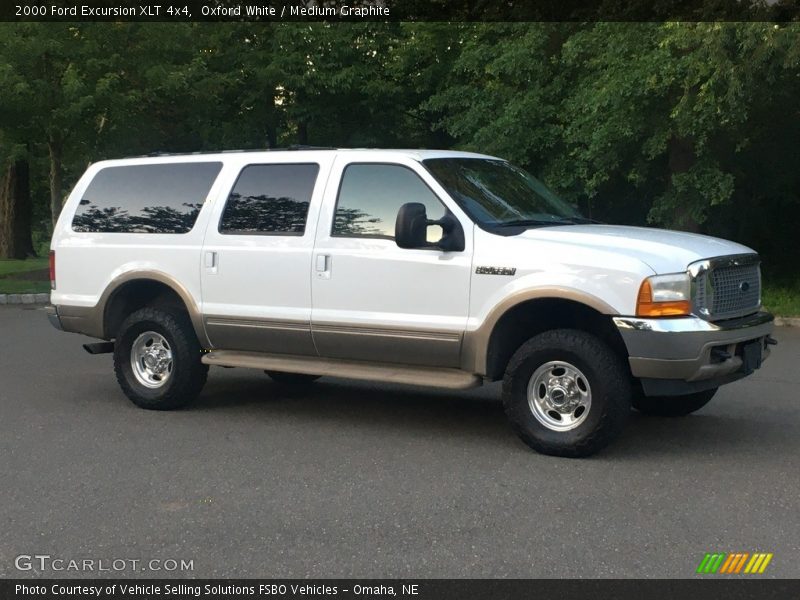 Oxford White / Medium Graphite 2000 Ford Excursion XLT 4x4