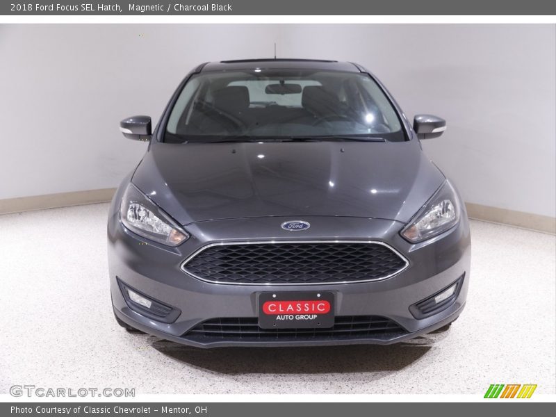 Magnetic / Charcoal Black 2018 Ford Focus SEL Hatch