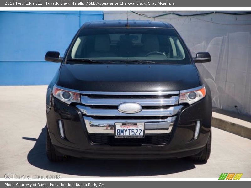 Tuxedo Black Metallic / SEL Appearance Charcoal Black/Gray Alcantara 2013 Ford Edge SEL