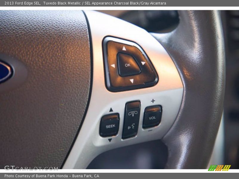 Tuxedo Black Metallic / SEL Appearance Charcoal Black/Gray Alcantara 2013 Ford Edge SEL