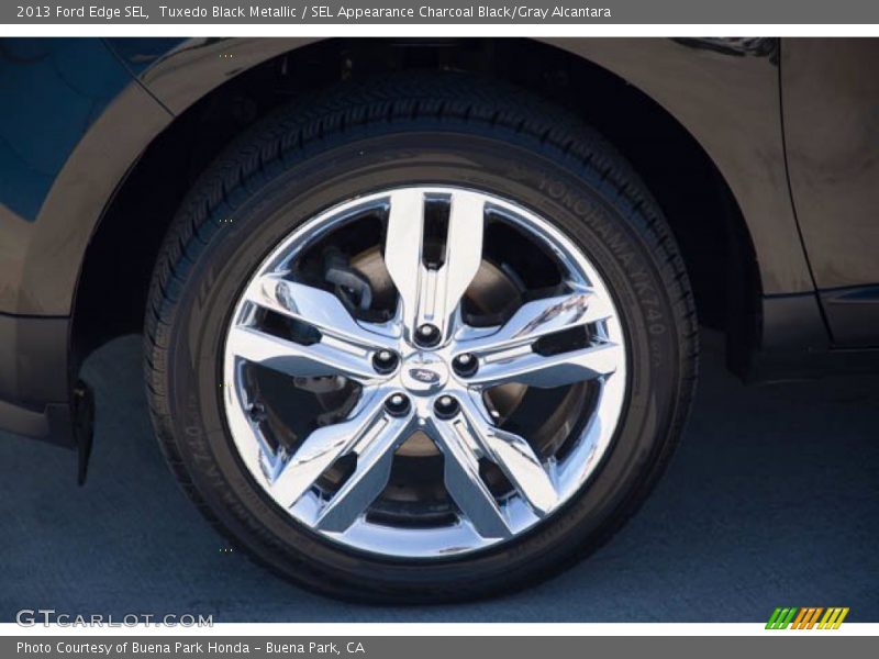 Tuxedo Black Metallic / SEL Appearance Charcoal Black/Gray Alcantara 2013 Ford Edge SEL