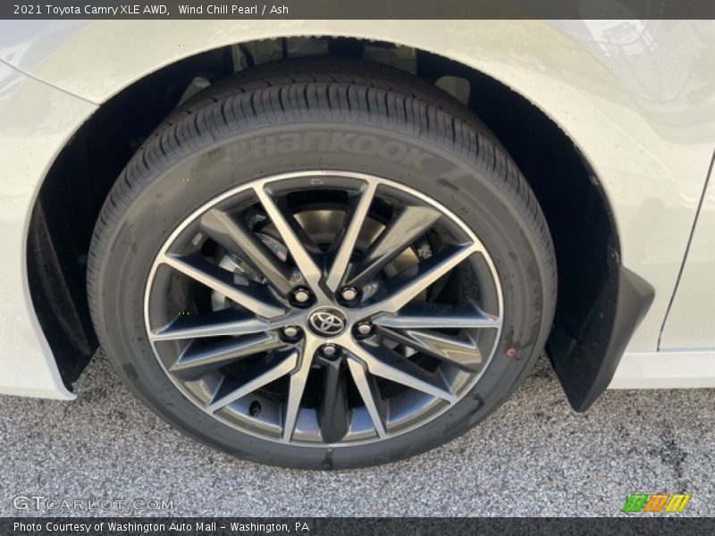 Wind Chill Pearl / Ash 2021 Toyota Camry XLE AWD
