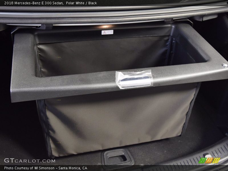 Polar White / Black 2018 Mercedes-Benz E 300 Sedan