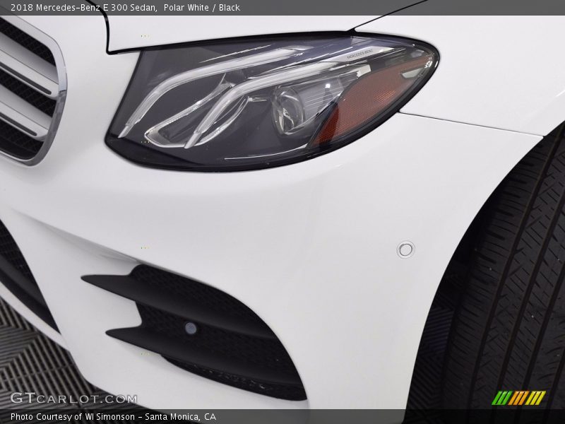 Polar White / Black 2018 Mercedes-Benz E 300 Sedan
