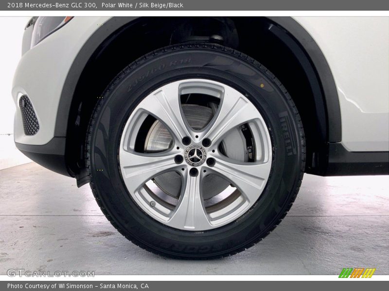 Polar White / Silk Beige/Black 2018 Mercedes-Benz GLC 300