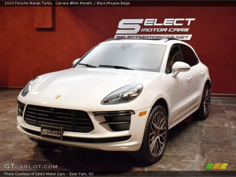 Carrara White Metallic / Black/Mojave Beige 2020 Porsche Macan Turbo