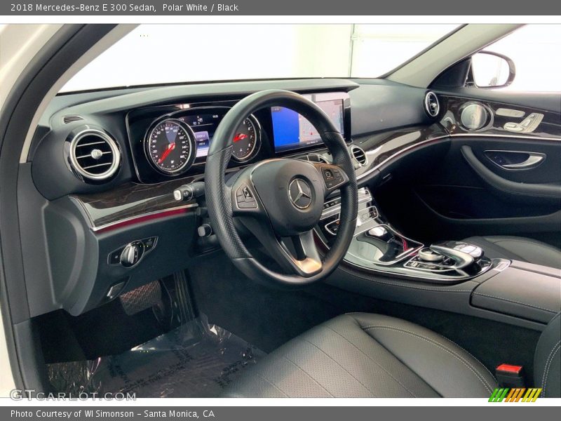 Polar White / Black 2018 Mercedes-Benz E 300 Sedan