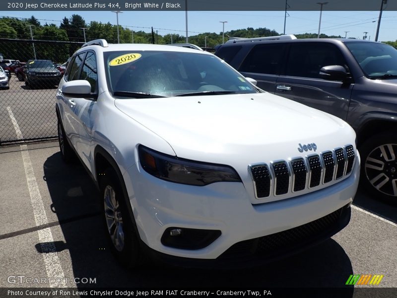 Bright White / Black 2020 Jeep Cherokee Latitude Plus 4x4