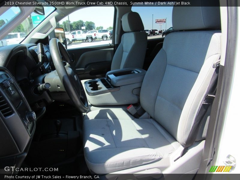Summit White / Dark Ash/Jet Black 2019 Chevrolet Silverado 2500HD Work Truck Crew Cab 4WD Chassis