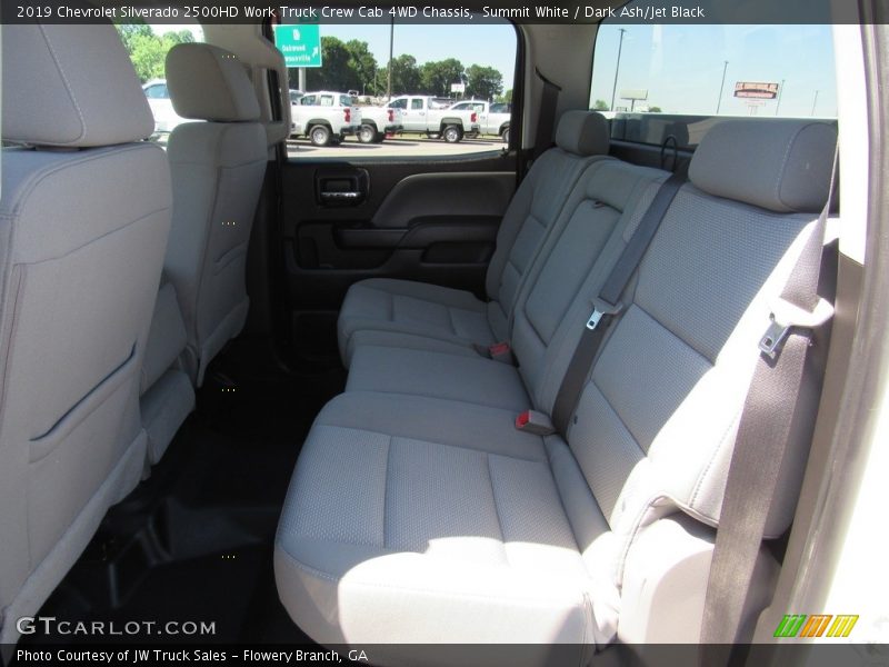 Summit White / Dark Ash/Jet Black 2019 Chevrolet Silverado 2500HD Work Truck Crew Cab 4WD Chassis