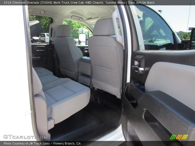 Summit White / Dark Ash/Jet Black 2019 Chevrolet Silverado 2500HD Work Truck Crew Cab 4WD Chassis