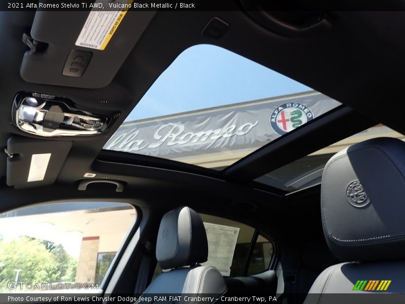Vulcano Black Metallic / Black 2021 Alfa Romeo Stelvio Ti AWD