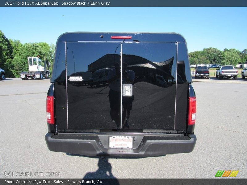 Shadow Black / Earth Gray 2017 Ford F150 XL SuperCab