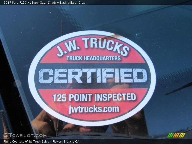 Shadow Black / Earth Gray 2017 Ford F150 XL SuperCab