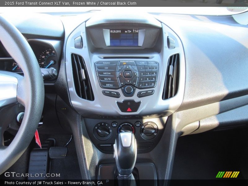 Controls of 2015 Transit Connect XLT Van