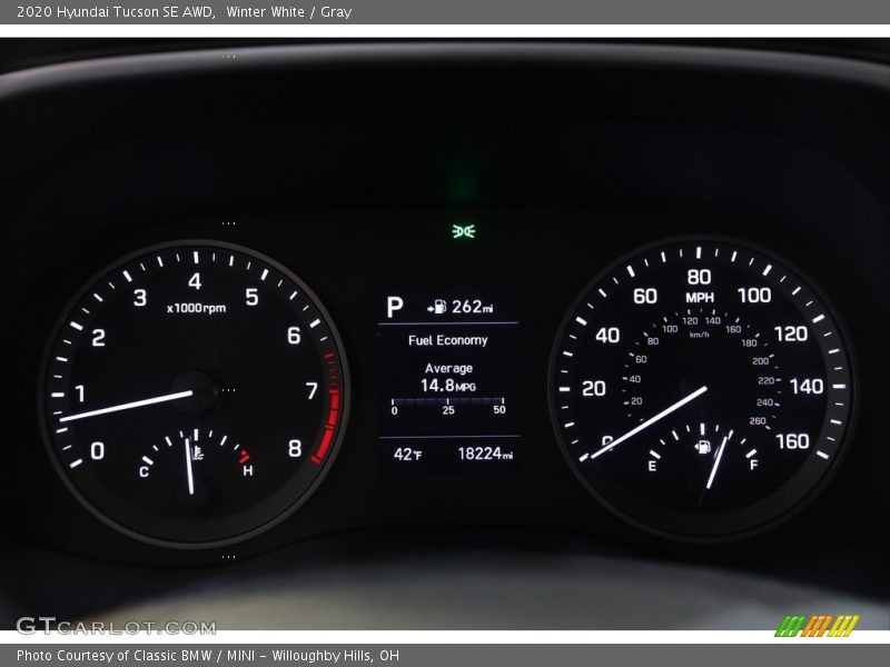 Winter White / Gray 2020 Hyundai Tucson SE AWD