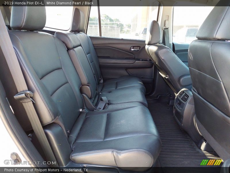 White Diamond Pearl / Black 2019 Honda Pilot EX-L