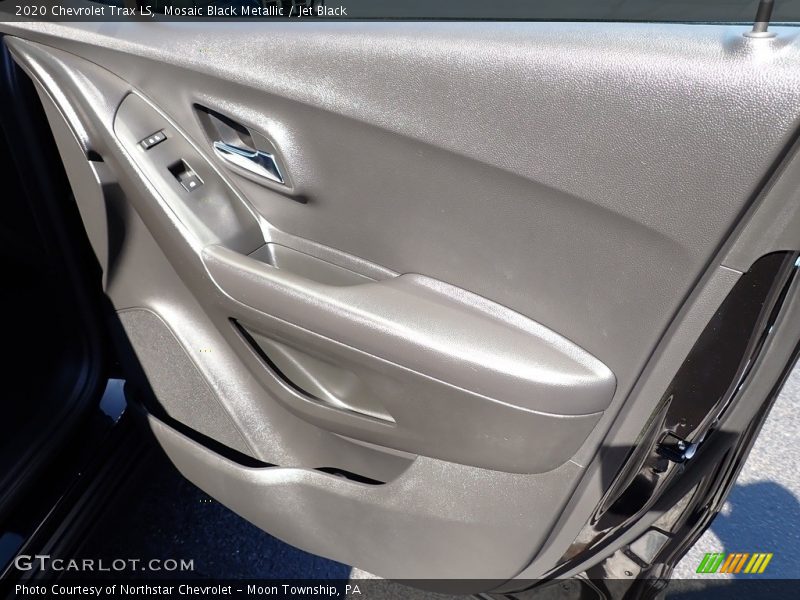 Mosaic Black Metallic / Jet Black 2020 Chevrolet Trax LS