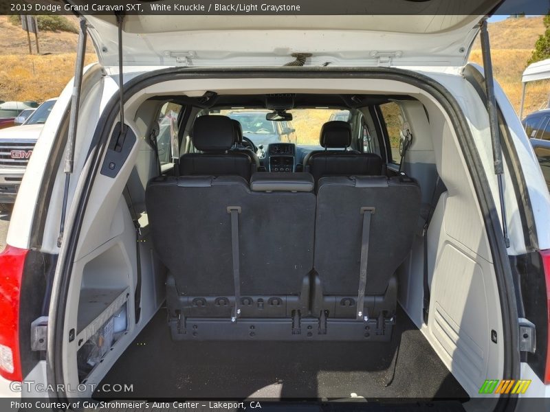 White Knuckle / Black/Light Graystone 2019 Dodge Grand Caravan SXT