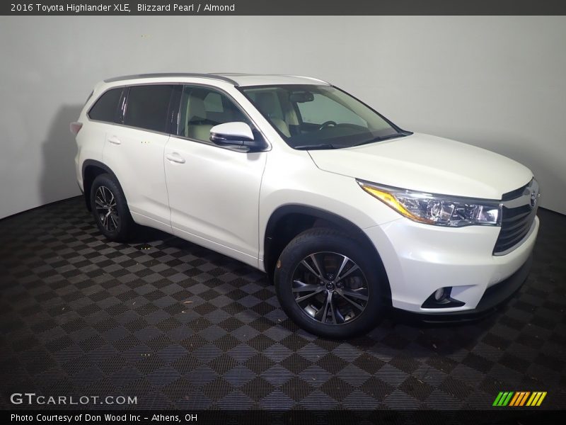 Blizzard Pearl / Almond 2016 Toyota Highlander XLE