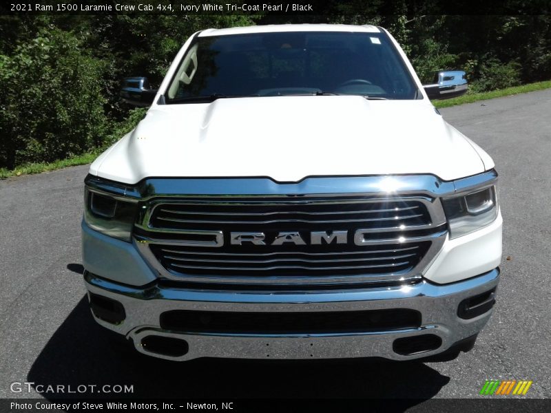 Ivory White Tri-Coat Pearl / Black 2021 Ram 1500 Laramie Crew Cab 4x4