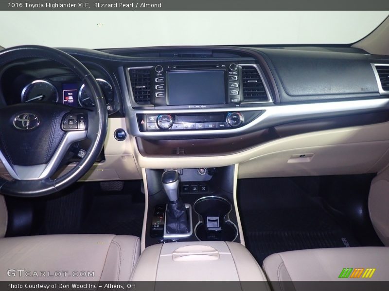 Blizzard Pearl / Almond 2016 Toyota Highlander XLE