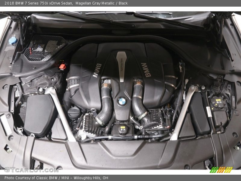  2018 7 Series 750i xDrive Sedan Engine - 4.4 Liter TwinPower Turbocharged DOHC 32-Valve VVT V8