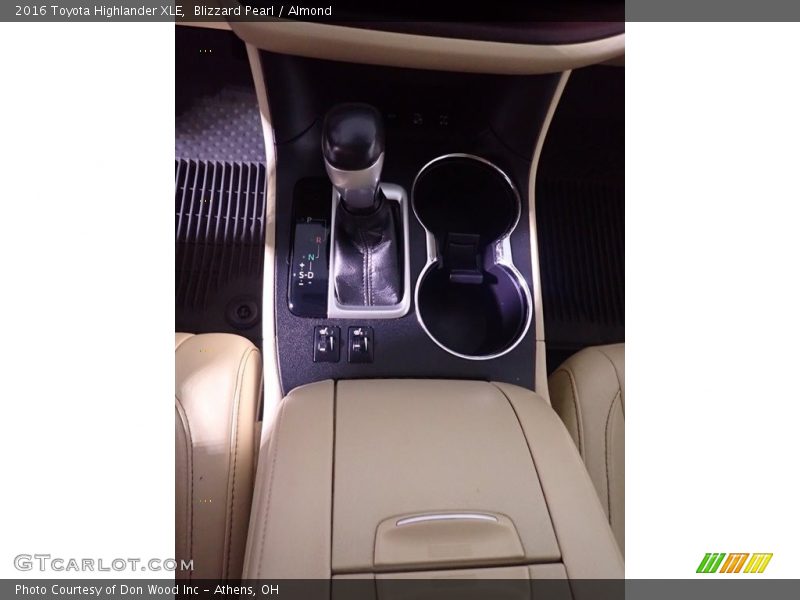 Blizzard Pearl / Almond 2016 Toyota Highlander XLE