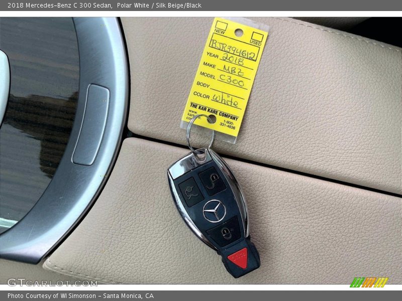 Polar White / Silk Beige/Black 2018 Mercedes-Benz C 300 Sedan