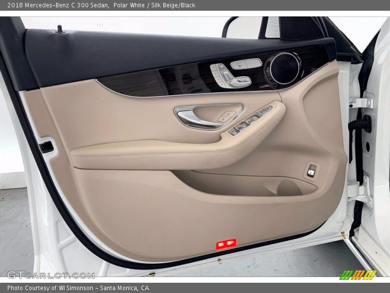Polar White / Silk Beige/Black 2018 Mercedes-Benz C 300 Sedan