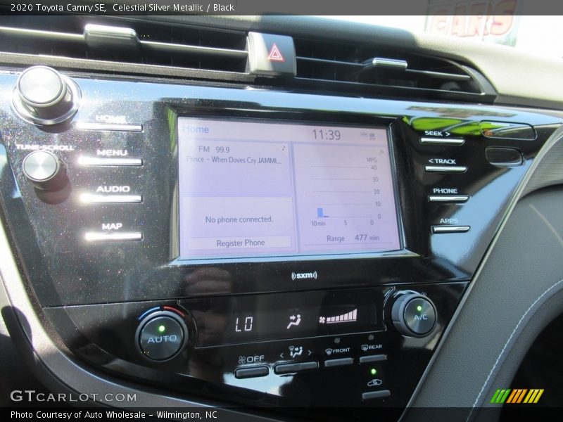 Celestial Silver Metallic / Black 2020 Toyota Camry SE