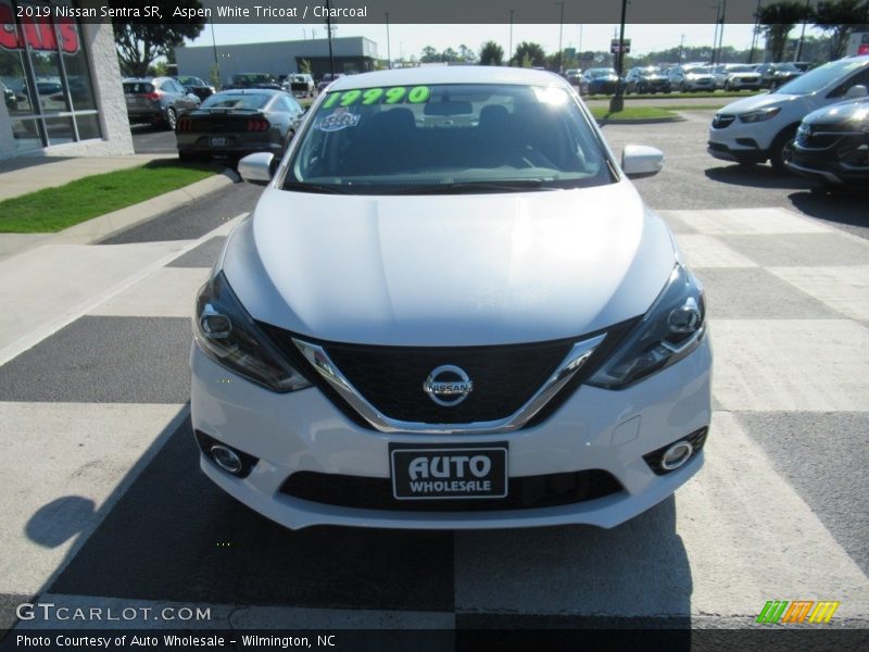 Aspen White Tricoat / Charcoal 2019 Nissan Sentra SR