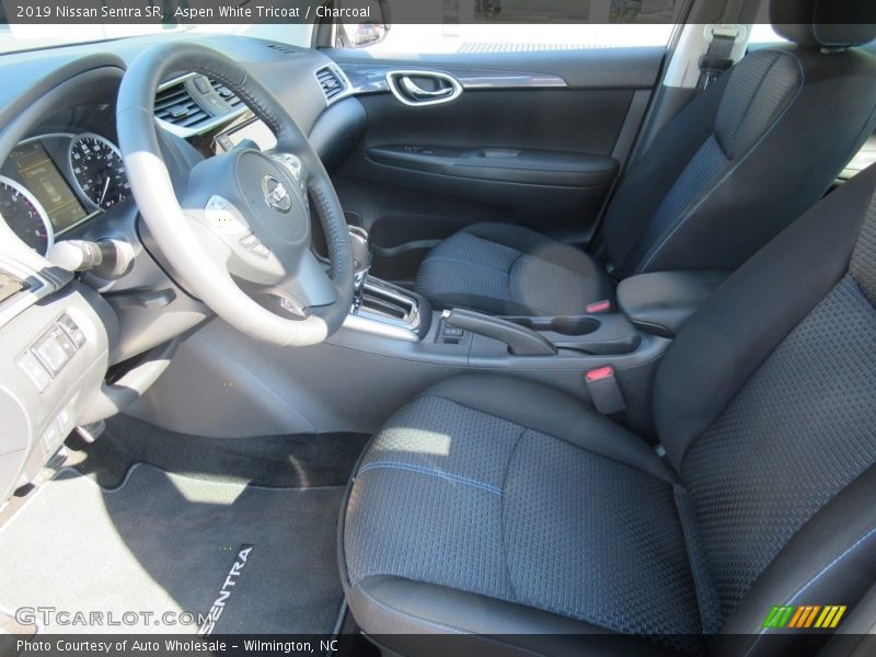 Aspen White Tricoat / Charcoal 2019 Nissan Sentra SR
