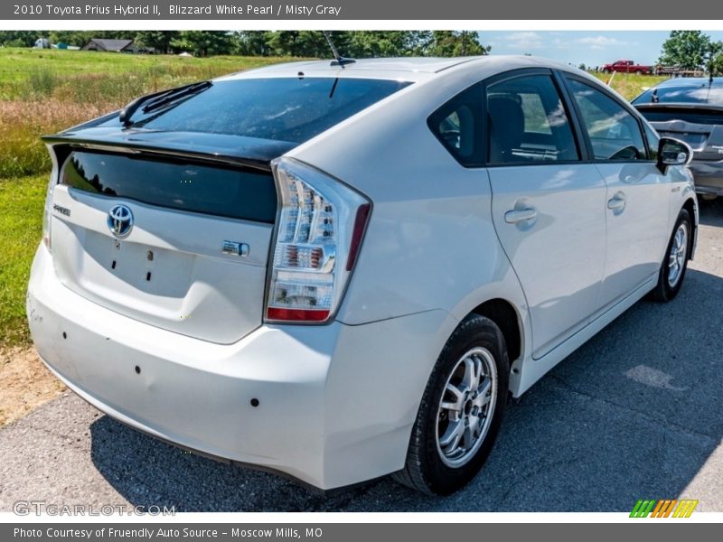 Blizzard White Pearl / Misty Gray 2010 Toyota Prius Hybrid II