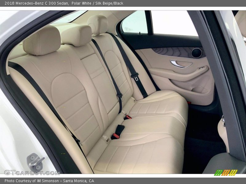 Polar White / Silk Beige/Black 2018 Mercedes-Benz C 300 Sedan