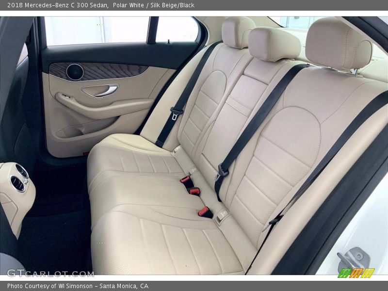 Polar White / Silk Beige/Black 2018 Mercedes-Benz C 300 Sedan