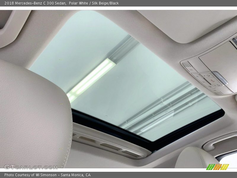 Polar White / Silk Beige/Black 2018 Mercedes-Benz C 300 Sedan