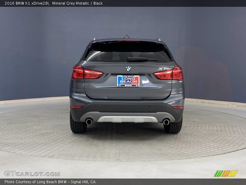 Mineral Grey Metallic / Black 2016 BMW X1 xDrive28i