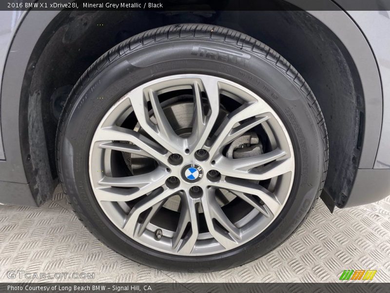 Mineral Grey Metallic / Black 2016 BMW X1 xDrive28i